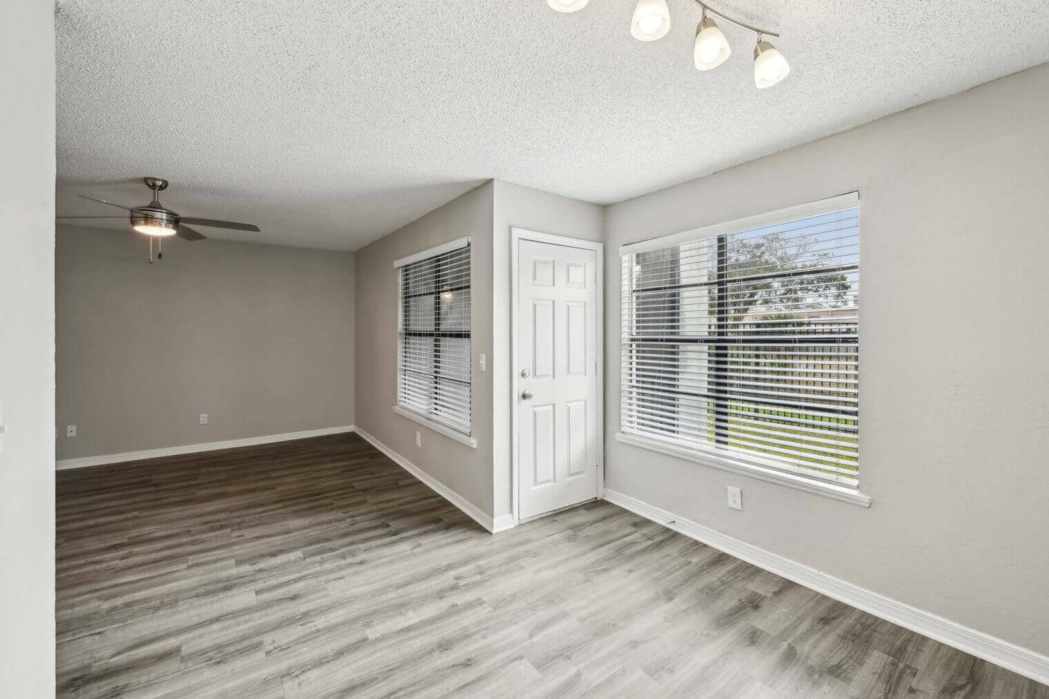 23 print 3123 panama drive 005
