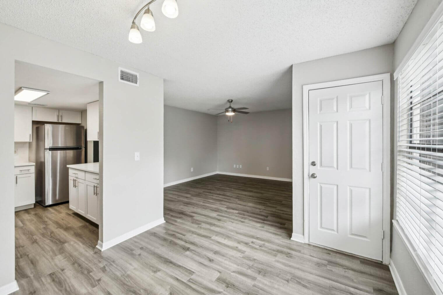25 print 3123 panama drive 007