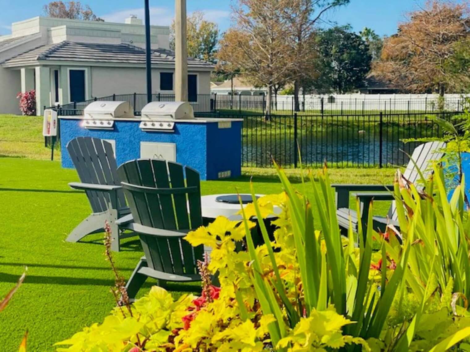 grills at apartments in melbourne fl