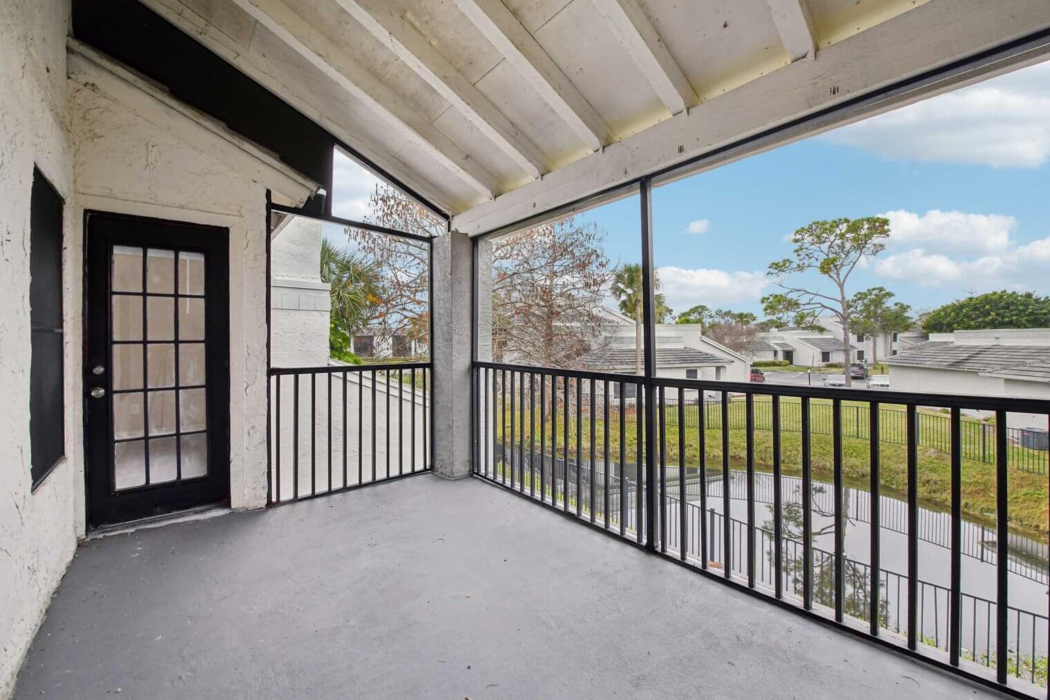 72 print 2760 trinidad circle 031